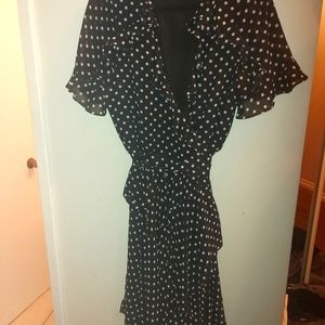Ever New Melbourne Brand flirty Polka Dot wrap dress.